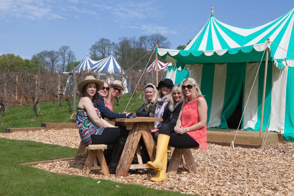Leeds Castle Knights Glamping Hotel Luaran gambar