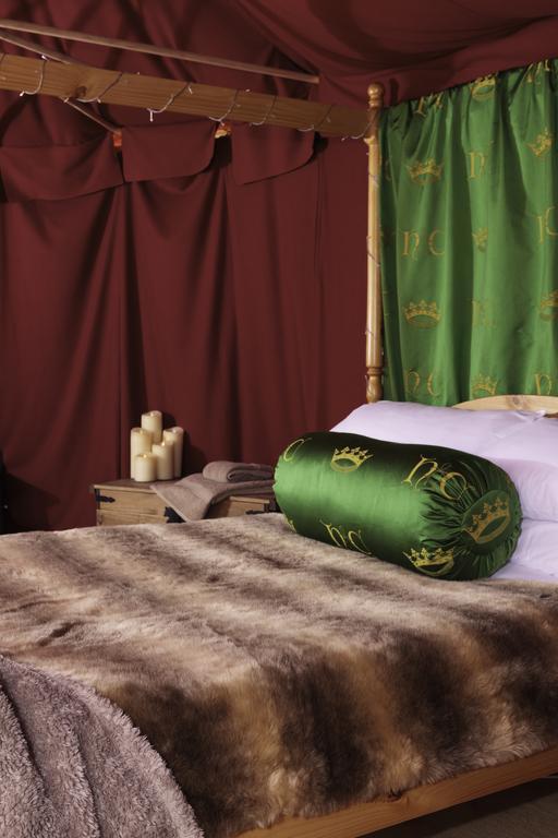Leeds Castle Knights Glamping Hotel Bilik gambar