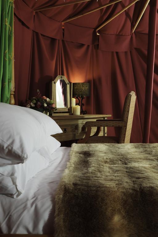 Leeds Castle Knights Glamping Hotel Bilik gambar