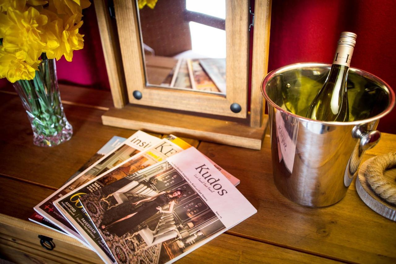Leeds Castle Knights Glamping Hotel Luaran gambar